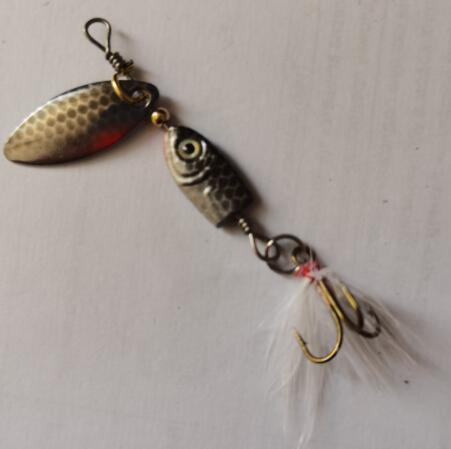 SPINNER LURE