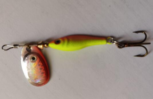 SPINNER LURE