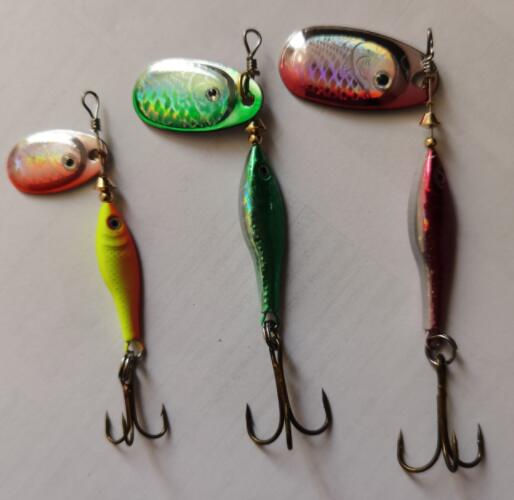 SPINNER LURE